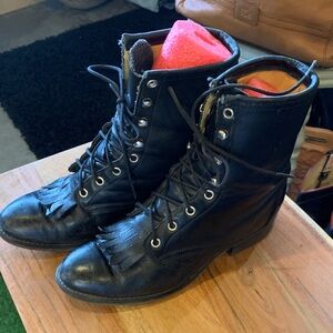 Laredo Black and Tan Interior